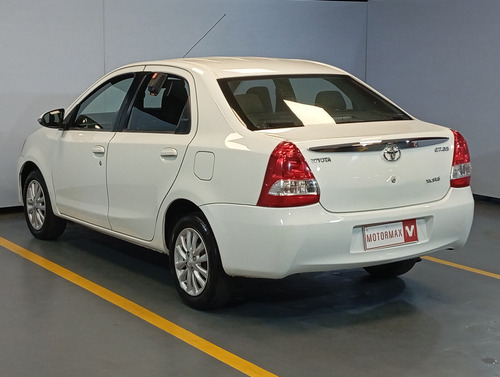 Toyota Etios 1.5 4 P Xls 2015
