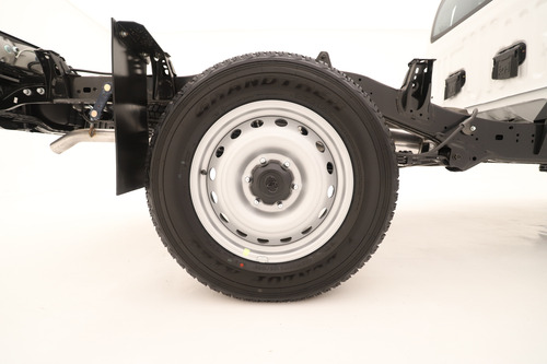 Toyota Hilux Chassi 2.4 Cs Dx 150cv 4x4 2025