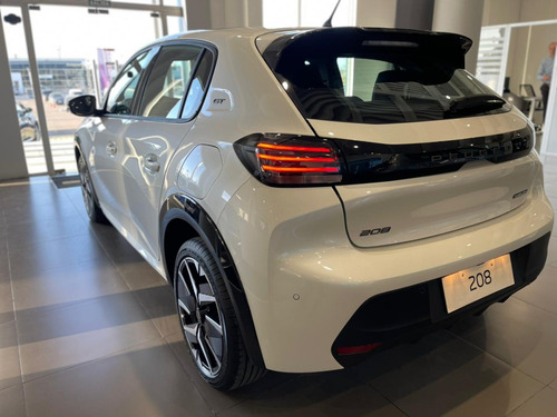 Peugeot 208 1.0T Gt 2024