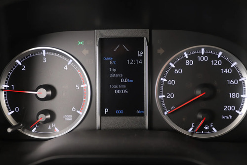 Toyota Hiace 2.8 Tdi Wagon 6at 10a 2025