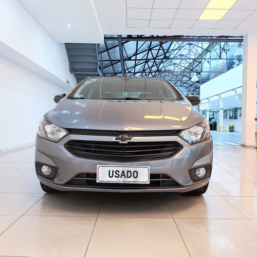 Chevrolet Onix plus 1.4 Joy Black 2020