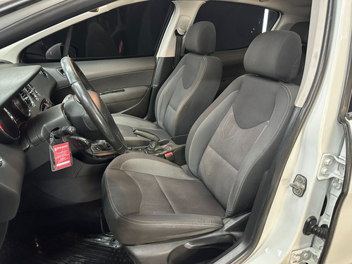 Peugeot 308 1.6 ALLURE L12 2015