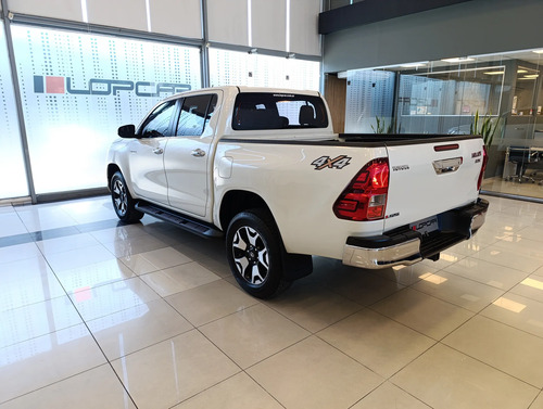 Toyota Hilux Pick-Up 2.8 Cd Srx 177cv 4x4 2019