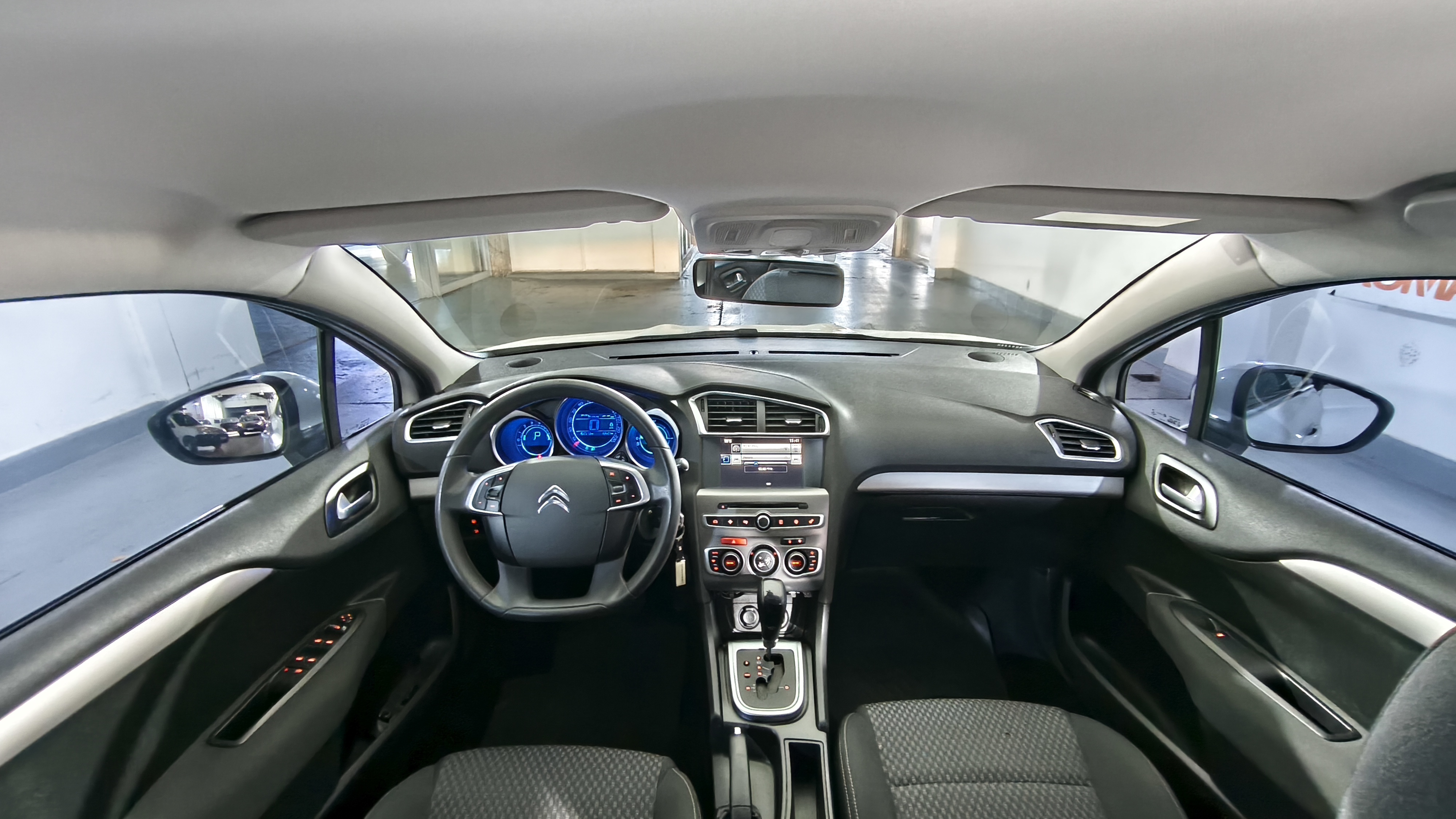 Citroën C4 LOUNGE THP 165 AT6 FEEL AM18 2017