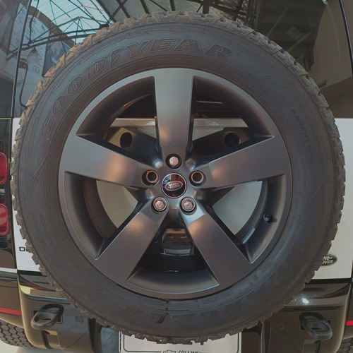 Land Rover Defender 2.0 110 P400E Hse X-Dynamic 2024