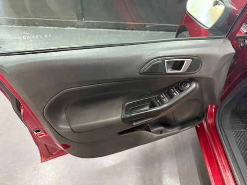 Ford Fiesta 1.6 SE KD 5P L14 2017