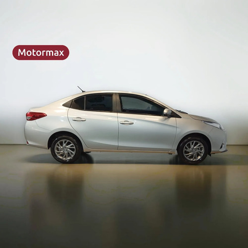 Toyota Yaris 1.5 4 Ptas Xls Cvt L/22 2024