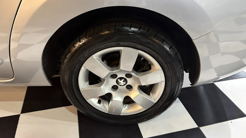 Peugeot 5008 1.6 Feline B/techo Tiptronic 2017