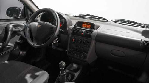 Chevrolet Corsa Classic 1.4 Lt 2013
