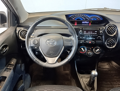 Toyota Etios 1.5 4 P Xls 2015