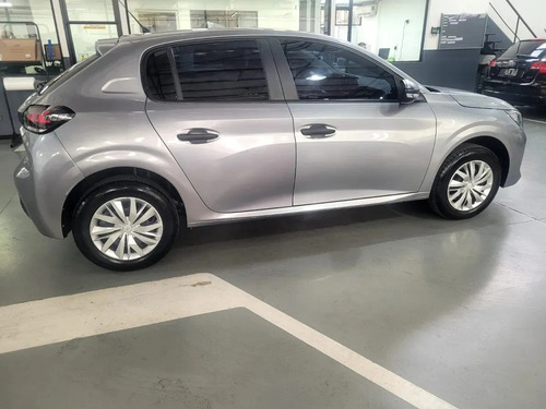 Peugeot 208 1.2 New Like 2023