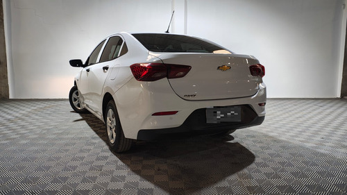 Chevrolet Onix plus 1.2 2020
