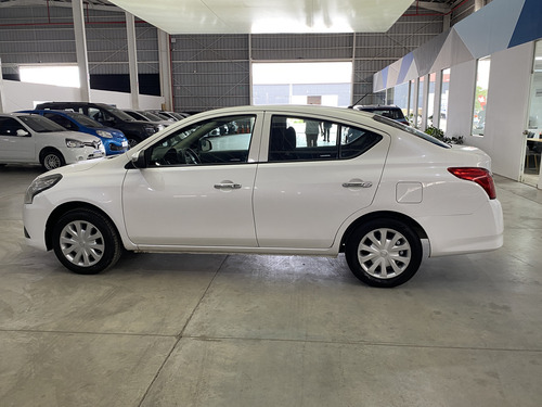 Nissan Versa 1.6 Sense At 2019
