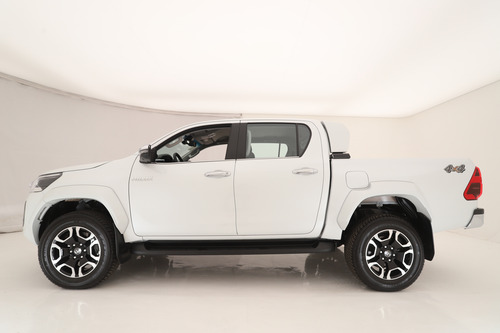 Toyota Hilux Pick-Up 2.8 Cd Srx 204Cv 4X4 At 2025