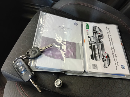 Volkswagen Suran 1.6 Highline L/15 2015