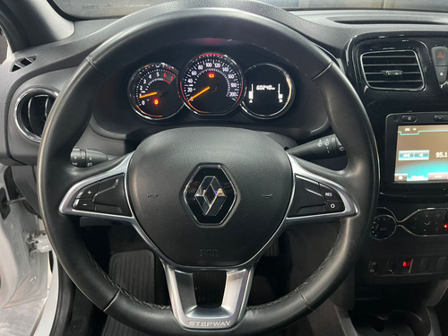 Renault Stepway 1.6 INTENS L19 2021