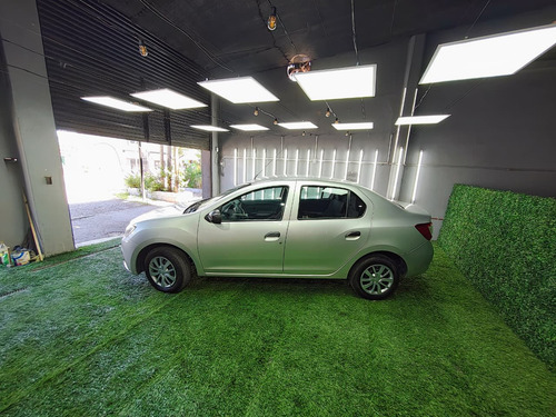 Renault Logan 1.6 16v Life 2023