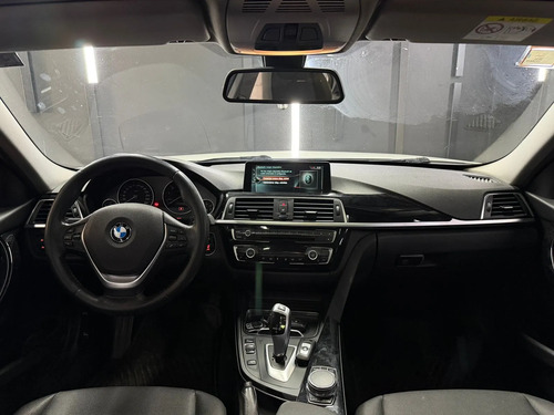 BMW 320 I SEDAN SPORTLINE L18 2018