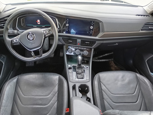 Volkswagen Vento HIGHLINE 1.4 2020