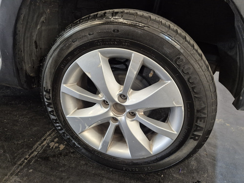 Renault Sandero Stepway 1.6 Confort 105cv 2014