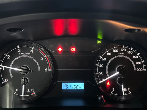 Toyota Hilux 2.4 TDI 4X2 DC DX L16 2019