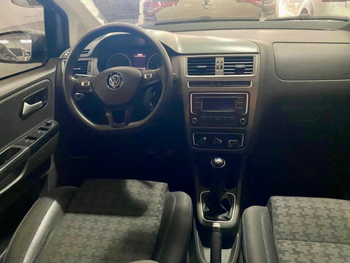 Volkswagen Suran 1.6 Trendline 2016