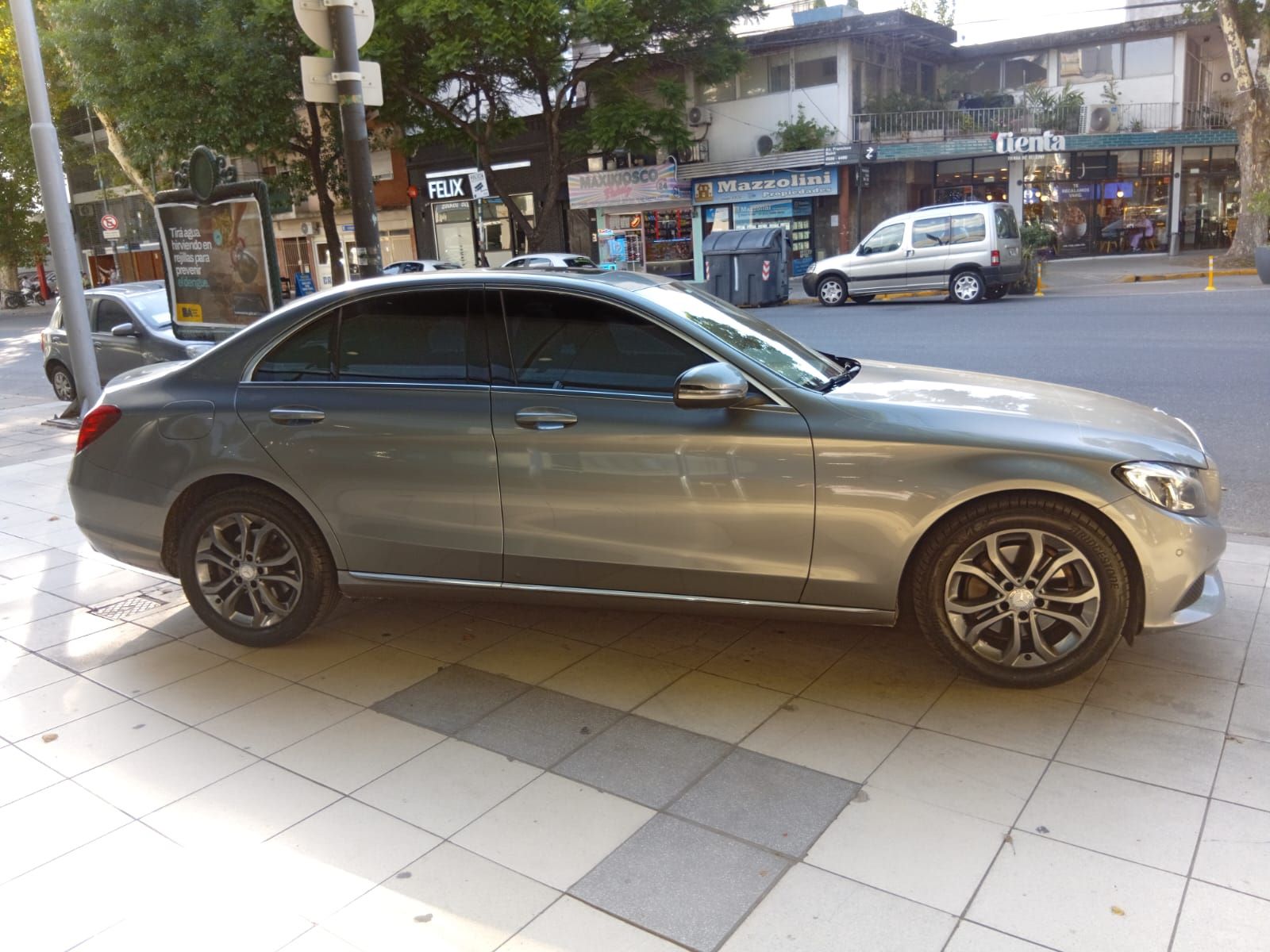 Mercedes-Benz C250 2.0 Style 211cv At 2016