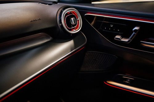 Mercedes-Benz Clase C C 300 AVANTGARDE 2026