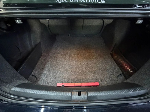 Volkswagen Vento 2.5 170HP ADVANCE PLUS TIPTRONIC L15 2016