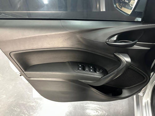 Fiat Cronos 1.3 GSE DRIVE L23 2022