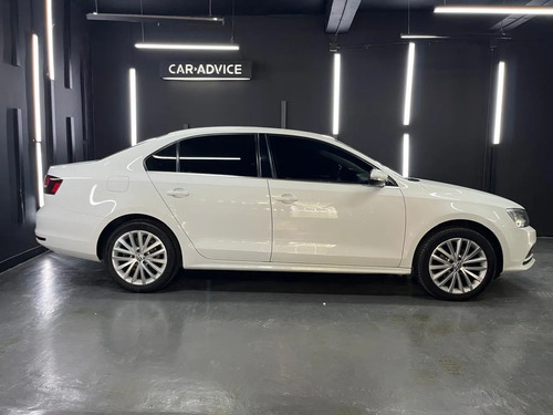 Volkswagen Vento 1.4 TSI BM TECH COMFORTLINE L16 2018