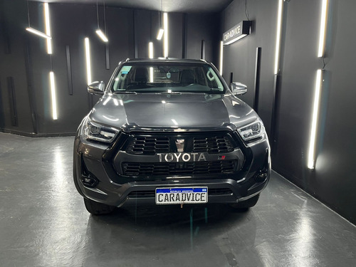 Toyota Hilux 2.8 TDI 4X2 SRX AT6 2022