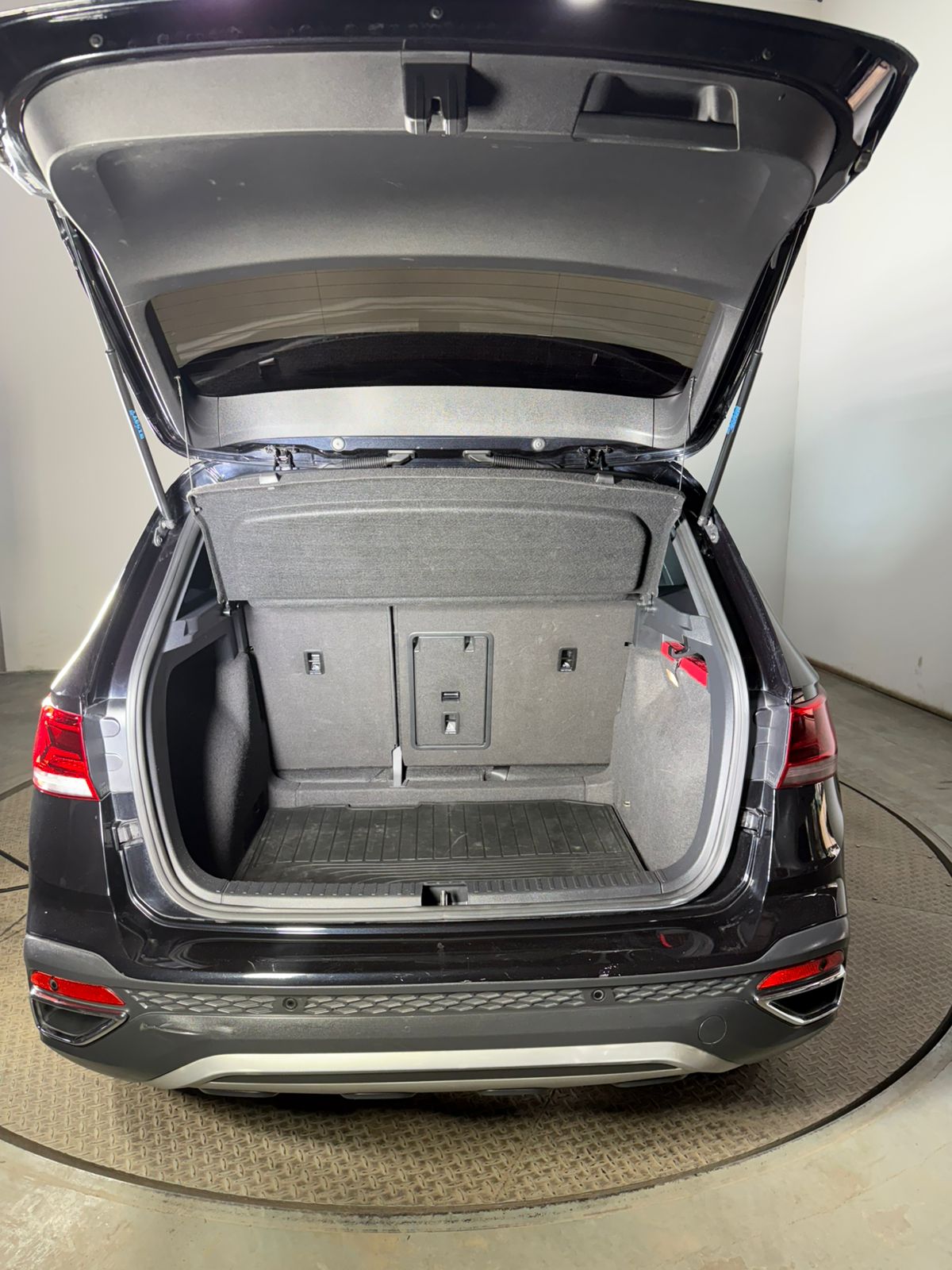 Volkswagen TAOS HIGHLINE 250 TSI AT 2022