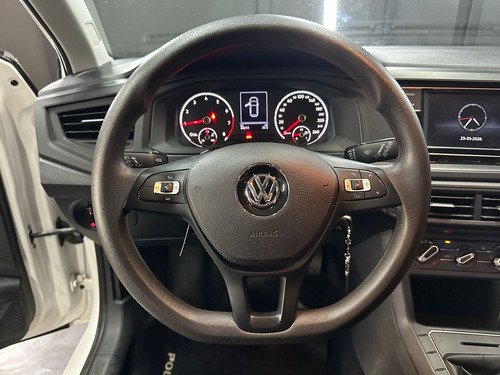 Volkswagen Polo 1.6 MSI TRENDLINE 5P L18 2021