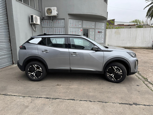 Peugeot 2008 1.0T Allure 2025