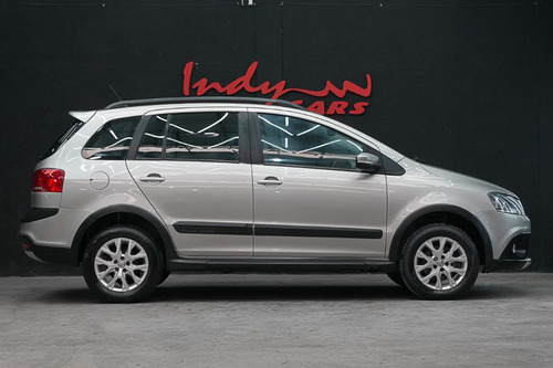 Volkswagen Suran Cross 1.6 Highline 101cv 2014