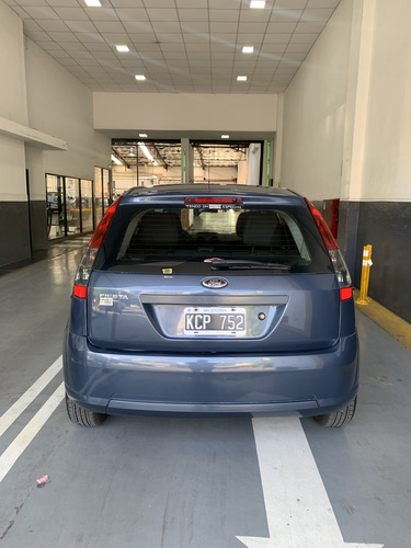 Ford Fiesta Ambiente Plus MP3 2011