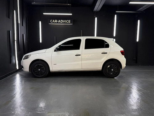 Volkswagen Gol 1.6 TREND 5P L12 2012