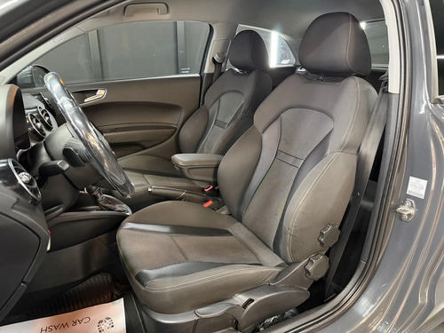 Audi A1 1.4 T AMBITION S-TRONIC L11 2017