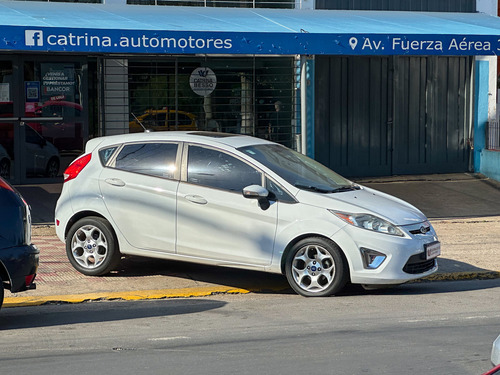 Ford Fiesta Kinetic 1.6 Titanium 120cv 2013