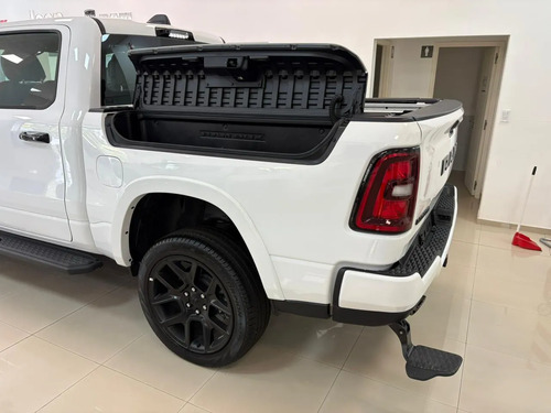 RAM 1500 5.7 Laramie Nigth Edition 2026