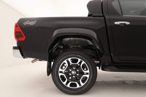 Toyota Hilux Pick-Up 2.8 Cd Srx 204Cv 4X4 At 2025