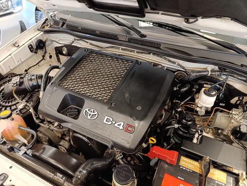 Toyota SW4 3.0 Srv Cuero I 171cv 4x4 2012