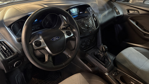 Ford Focus III 1.6 S 2015