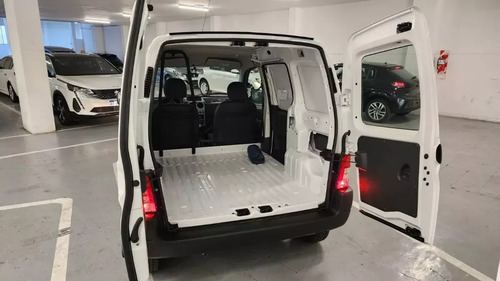 Peugeot Partner FURGON CONFORT HDI 2026