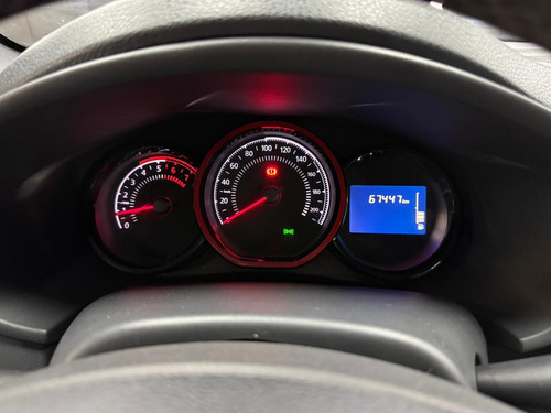 Renault Sandero Stepway 1.6 RIP CURL L16 2016