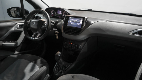 Peugeot 208 1.5 Allure Touchscreen 2015