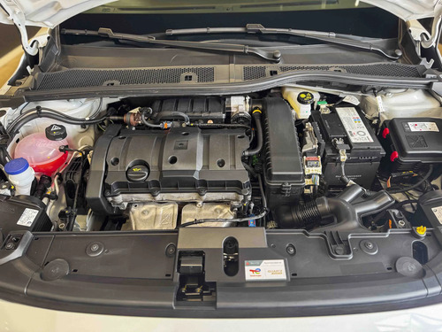 Peugeot 208 1.6 Allure At 2025