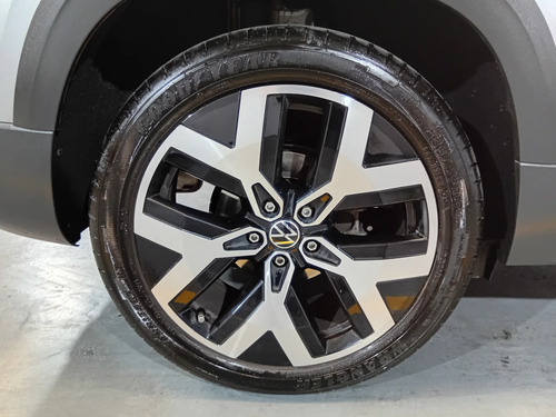 Volkswagen Taos 1.4 250 Tsi Highline At L/24 2024