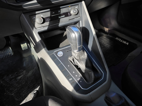 Volkswagen Virtus 1.6 Msi Highline At 2019